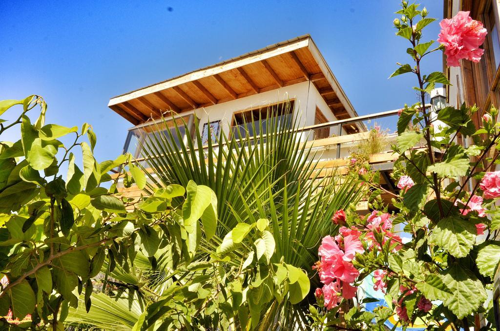 El Faro Hotel Caldera Ngoại thất bức ảnh